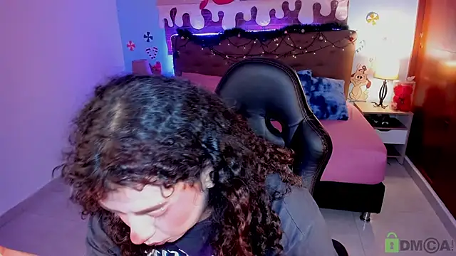  Lilly miller online show from 12-20-25, 07:54