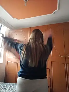 Luna-nevada online show from 09-11-25, 03:01