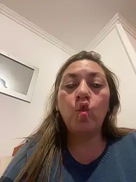 Luna-nevada online show from 02-27-26, 01:38