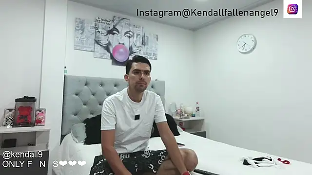 kendallblue  online show from 03-29-26, 12:32