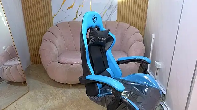  wendy b online show from 01-11-26, 03:11