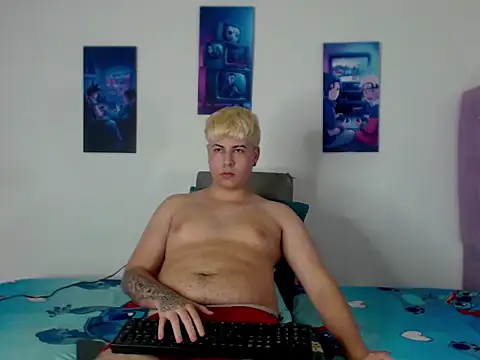 CrissConor online show from 06-23-26, 04:16