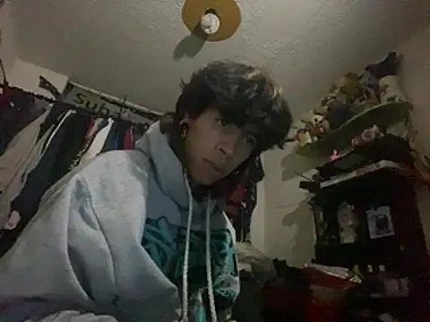 kirito kun online show from 03-08-26, 07:56