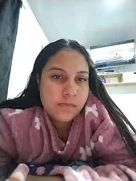 esmeralda jadees online show from 06-14-26, 02:24