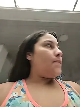 esmeralda jadees online show from 06-20-26, 09:17