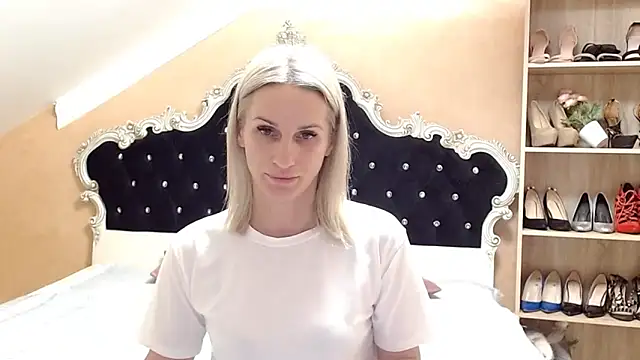 Snapshot of Diamond888 chatting on 09-23-25, 06:49 Diamond888 online show from 09-23-25, 06:49