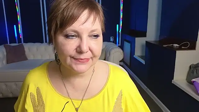 Kira Kenet online show from 03-12-25, 12:10