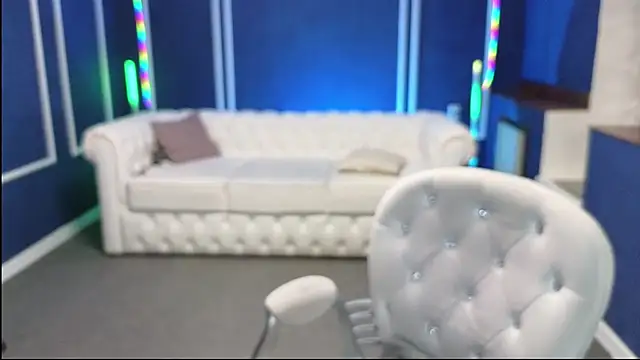 Kira Kenet online show from 03-22-25, 03:20