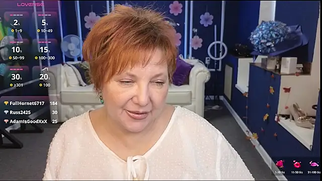 Snapshot of Kira_Kenet chatting on 11-10-25, 08:13 Kira Kenet online show from 11-10-25, 08:13