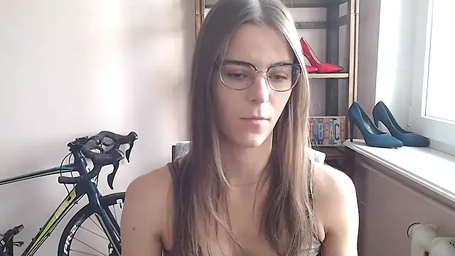 love megi online show from 05-23-26, 06:29