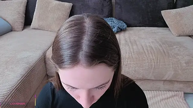Snapshot of Kira_mindnes chatting on 04-19-26, 06:24 Kira mindnes online show from 04-19-26, 06:24