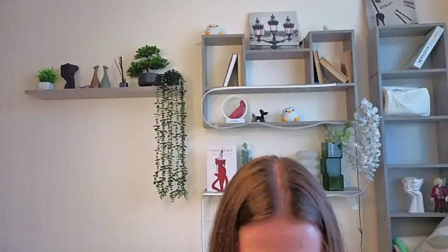 Kira mindnes online show from 08-09-26, 06:07