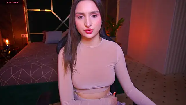 JanieFoxy online show from 03-19-25, 07:07