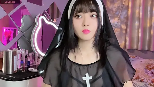 Snapshot of MI_KA22 chatting on 03-21-25, 05:32 MI KA22 online show from 03-21-25, 05:32