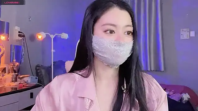 Snapshot of MI_KA22 chatting on 09-10-25, 05:02 MI KA22 online show from 09-10-25, 05:02