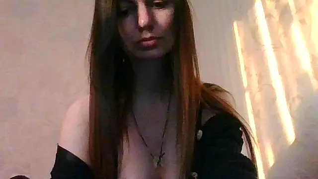 AliseWats online show from 09-20-25, 03:46