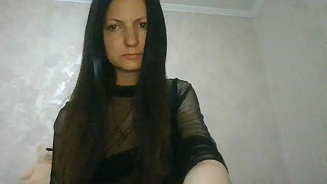 AliseWats online show from 06-24-26, 08:52
