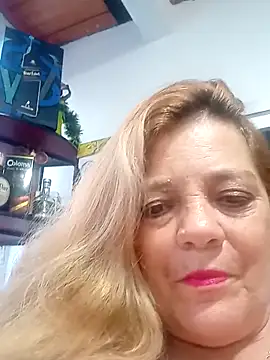 Snapshot of Karlaa_anki chatting on 03-14-25, 10:49 Karlaa anki online show from 03-14-25, 10:49