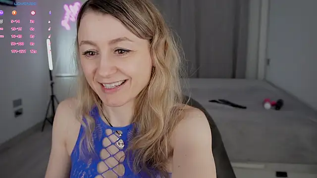 Snapshot of __Milana____ chatting on 05-14-26, 05:09 Milana online show from 05-14-26, 05:09