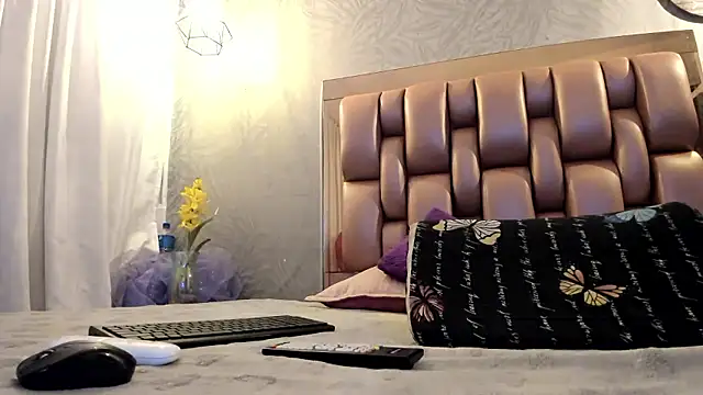 ANA-BULLOCK- online show from 01-14-26, 12:11