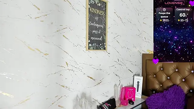 Snapshot of ANDROMEEDA chatting on 09-12-25, 06:13 ANDROMEEDA online show from 09-12-25, 06:13