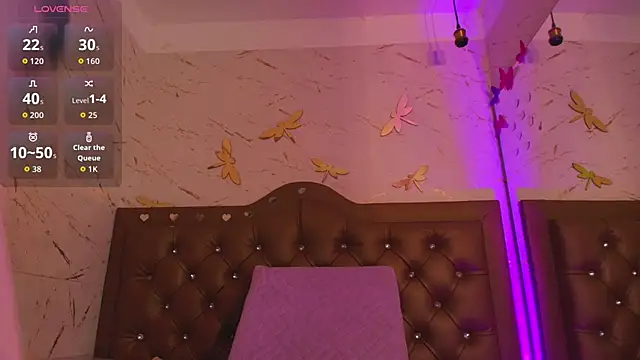 Snapshot of ANDROMEEDA chatting on 10-15-25, 06:02 ANDROMEEDA online show from 10-15-25, 06:02