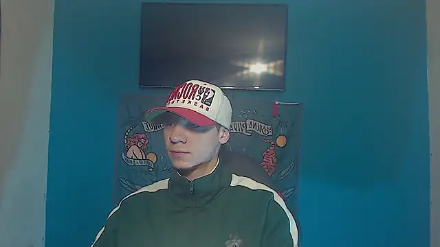 Snapshot of Burperking420_ chatting on 03-13-26, 04:35 Burperking420 online show from 03-13-26, 04:35