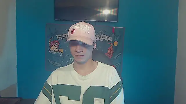 Snapshot of Burperking420_ chatting on 03-22-26, 06:33 Burperking420 online show from 03-22-26, 06:33