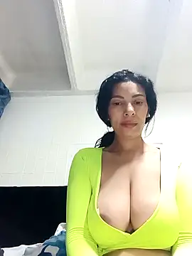 DaphneRosses online show from 03-19-26, 01:59