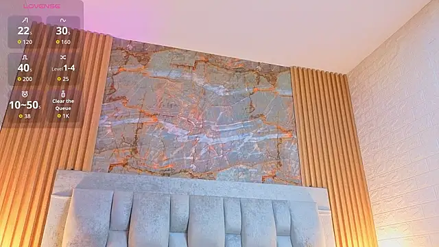 Snapshot of goldilockss15 chatting on 02-20-26, 03:58 goldilockss15 online show from 02-20-26, 03:58