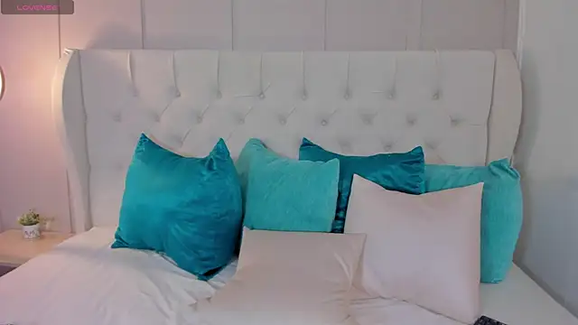 megan jonesss online show from 10-20-25, 10:32