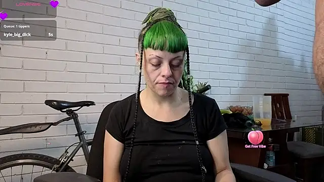 Snapshot of freyaa_sorcerees chatting on 09-15-25, 07:52 freyaa sorcerees online show from 09-15-25, 07:52