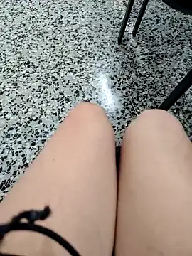 Snapshot of freyaa_sorcerees chatting on 09-19-25, 07:36 freyaa sorcerees online show from 09-19-25, 07:36