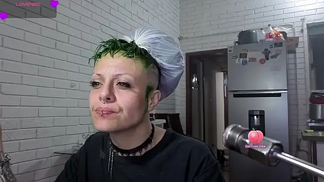 Snapshot of freyaa_sorcerees chatting on 10-07-25, 12:19 freyaa sorcerees online show from 10-07-25, 12:19