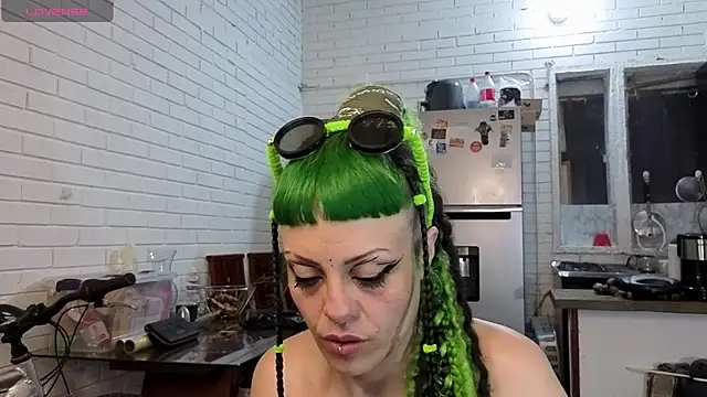 Snapshot of freyaa_sorcerees chatting on 10-10-25, 06:34 freyaa sorcerees online show from 10-10-25, 06:34