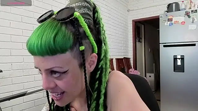 Snapshot of freyaa_sorcerees chatting on 10-16-25, 05:58 freyaa sorcerees online show from 10-16-25, 05:58