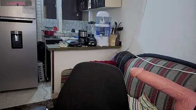 Snapshot of freyaa_sorcerees chatting on 10-31-25, 04:57 freyaa sorcerees online show from 10-31-25, 04:57