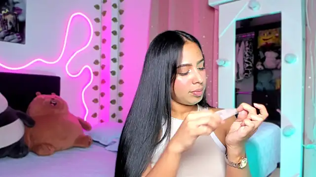 Snapshot of Vickysth chatting on 09-22-25, 10:45 Vickysth online show from 09-22-25, 10:45