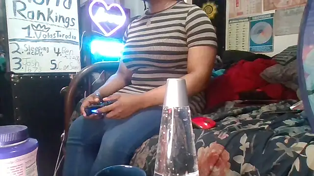 Snapshot of GardeniaFields chatting on 09-10-25, 07:47 GardeniaFields online show from 09-10-25, 07:47