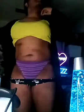 Snapshot of GardeniaFields chatting on 09-27-25, 05:45 GardeniaFields online show from 09-27-25, 05:45