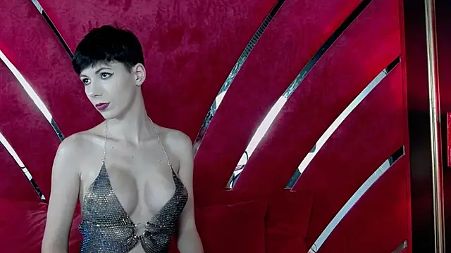 Roxxy Rouge online show from 10-07-25, 04:04