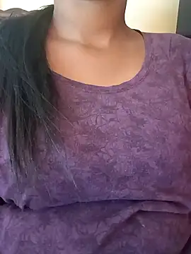 Snapshot of Indian_kannada_girl1 chatting on 03-07-25, 10:56 Indian kannada girl1 online show from 03-07-25, 10:56