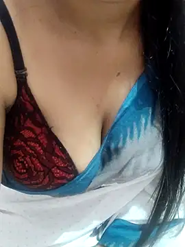 Snapshot of Indian_kannada_girl1 chatting on 09-17-25, 05:20 Indian kannada girl1 online show from 09-17-25, 05:20
