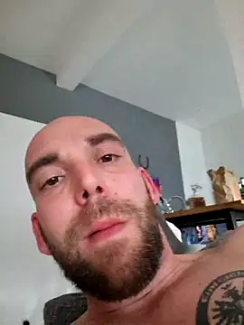 Smokeym123 online show from 03-12-25, 11:33