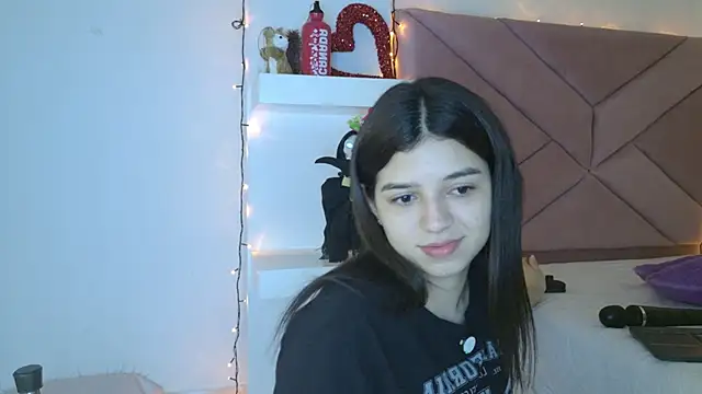 Snapshot of eva_sin18 chatting on 03-02-26, 07:15 eva sin18 online show from 03-02-26, 07:15