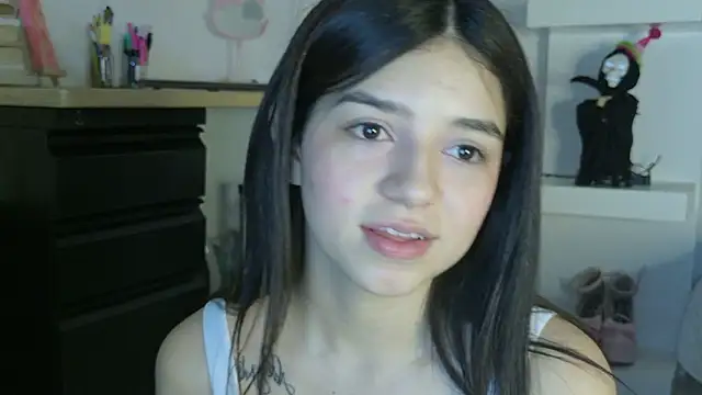 Snapshot of eva_sin18 chatting on 03-16-26, 11:20 eva sin18 online show from 03-16-26, 11:20