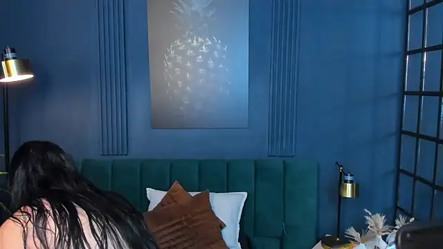 roxy hell online show from 01-07-26, 12:18