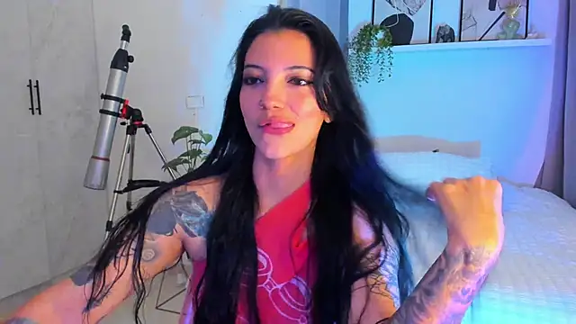 Snapshot of roxy_hell chatting on 03-08-26, 11:14 roxy hell online show from 03-08-26, 11:14