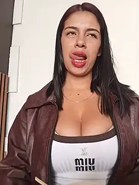 Nathaly 12 online show from 06-19-26, 08:23