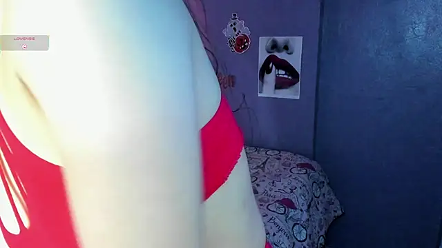 Snapshot of lizeth_sweet chatting on 10-23-25, 12:10 lizeth sweet online show from 10-23-25, 12:10